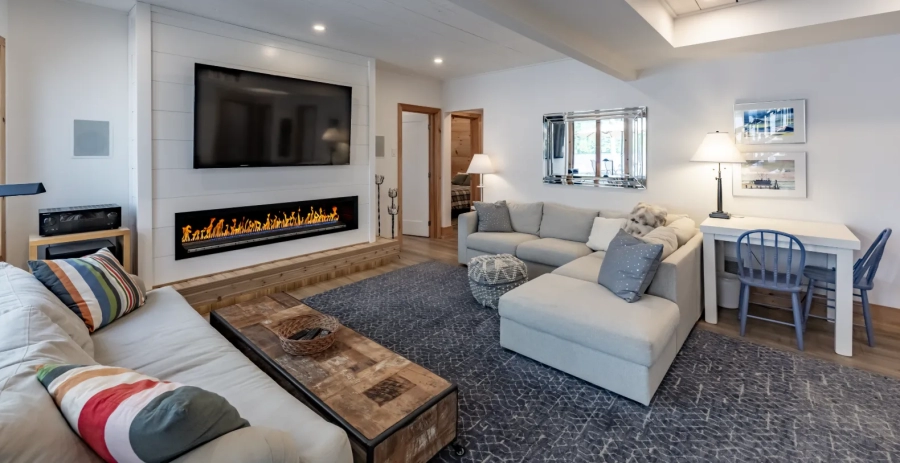 Rose Point  Vacation Villa - Muskoka Lakes
